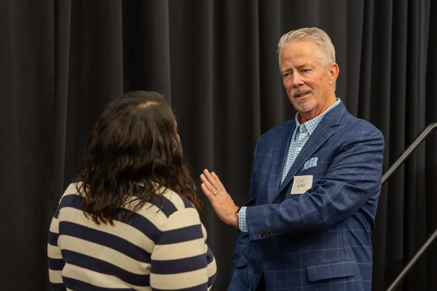 One conversation at a time — Coaching happens in the hallway too